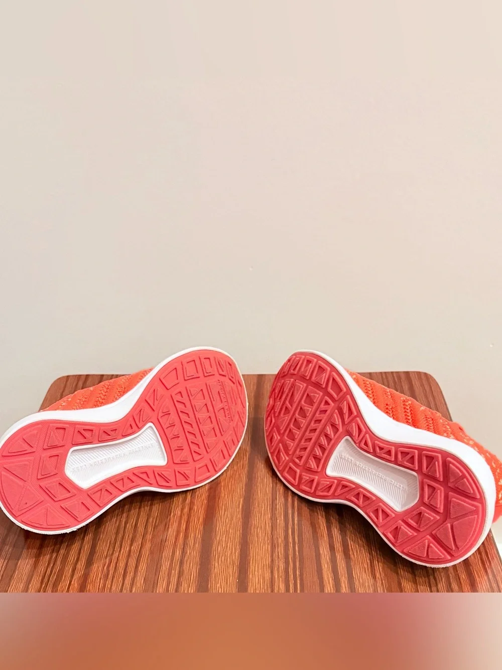 APL TechLoom Wave Toddler Sneakers 9C